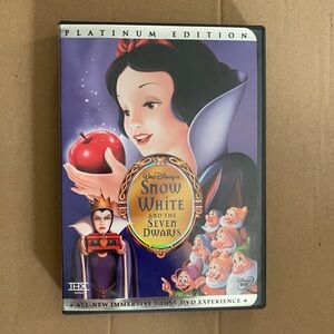 Walt Disney’s  Platinum Edition Snow White And The Seven Dwarfs 2- Disc DVDs